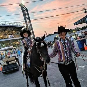 Meet your Posher, Cyndy